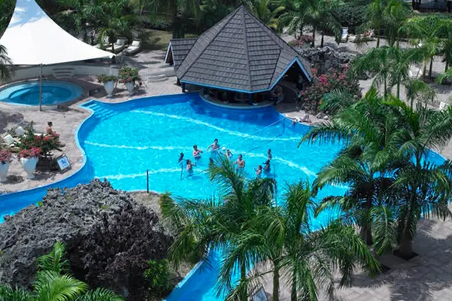 Diani Reef Beach Resort Pool