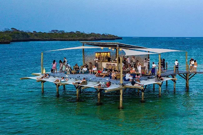 Kenia Chale Island Resort Beach Bar